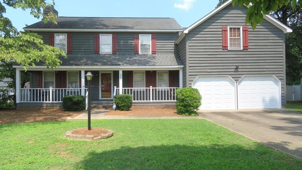 207 Beechwood Dr