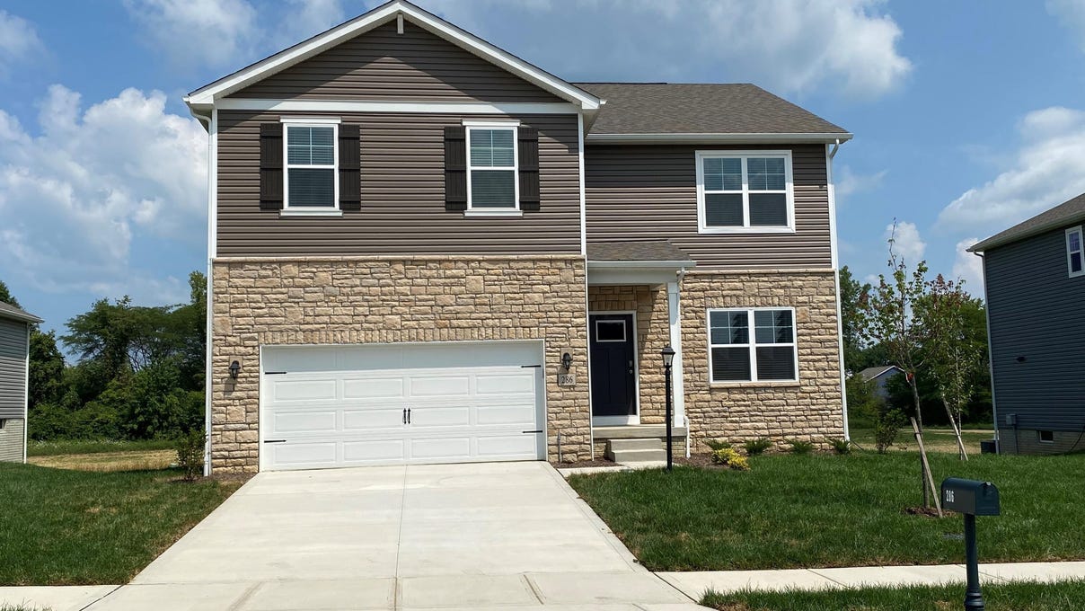 286 Springer Woods Blvd  