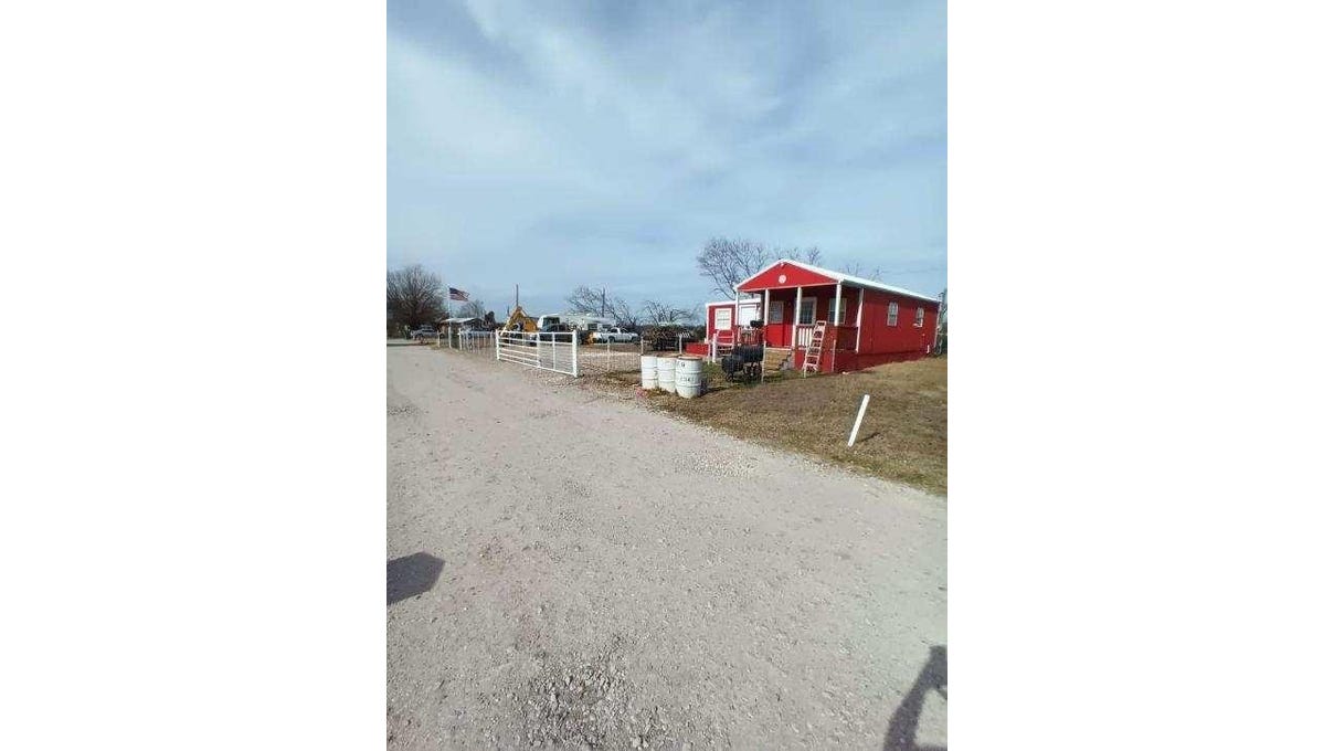 8997 Leroy Road, Princeton, TX 75407 House for Sale