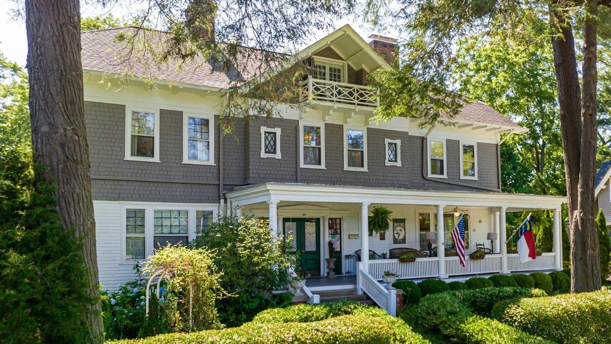 46 Cumberland Cir  