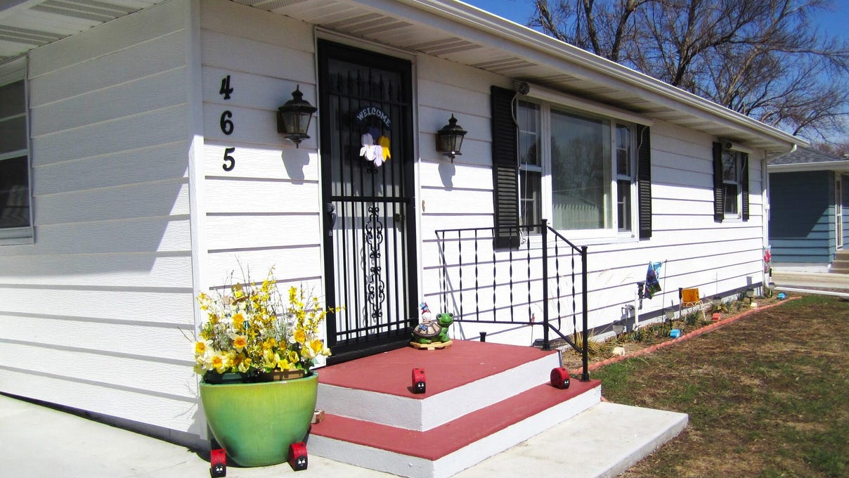 465 14th St SE, Huron, SD 57350 House for Sale