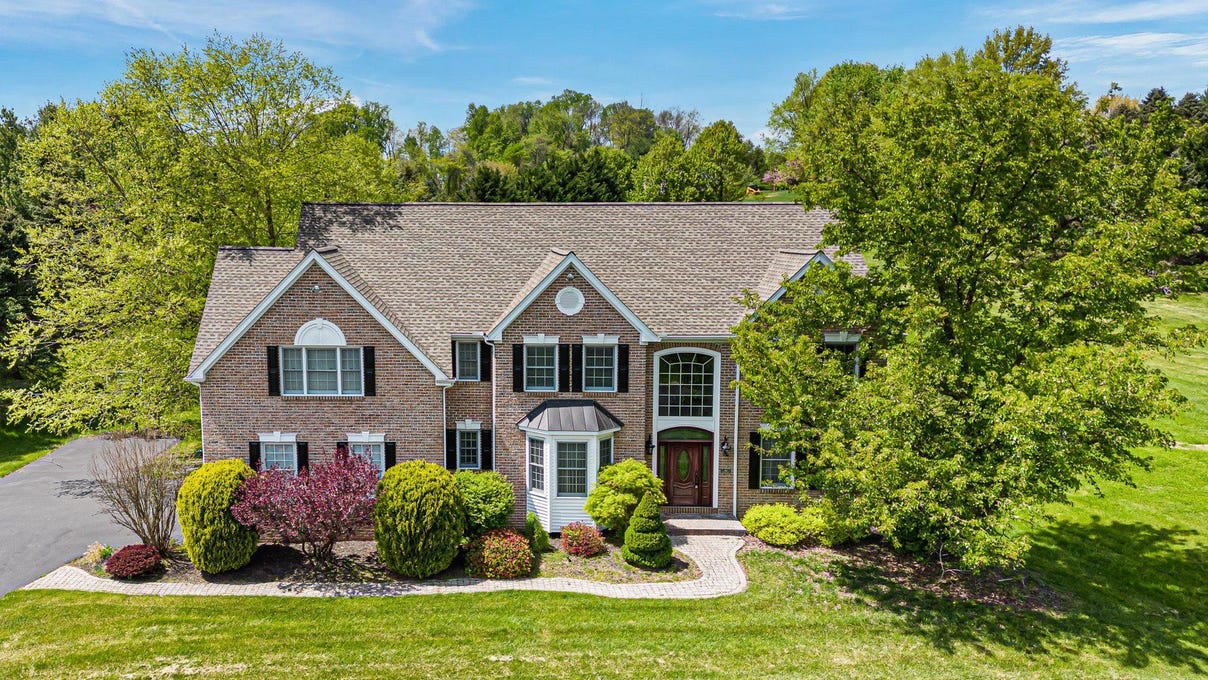 19 HIGHVIEW ROAD, DOWNINGTOWN, PA 19335 House for Sale