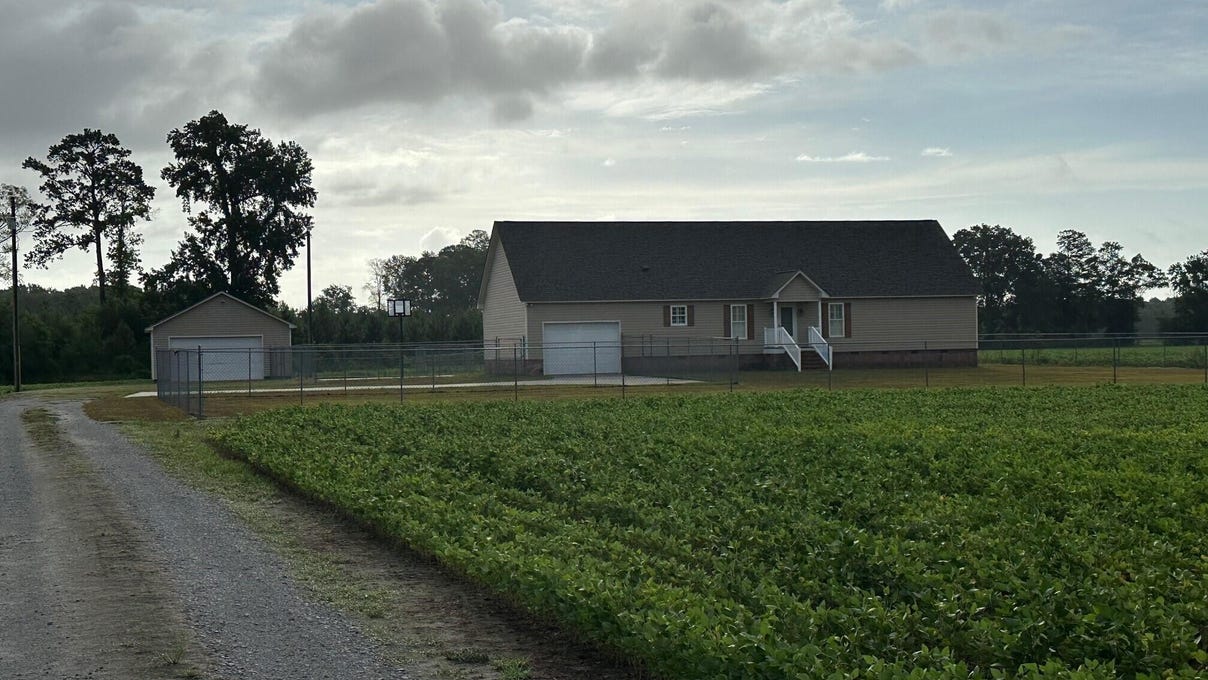 3818 NC HIGHWAY 33 W  