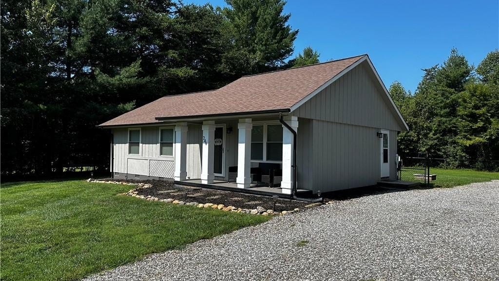 246 Montieth Acres Rd  