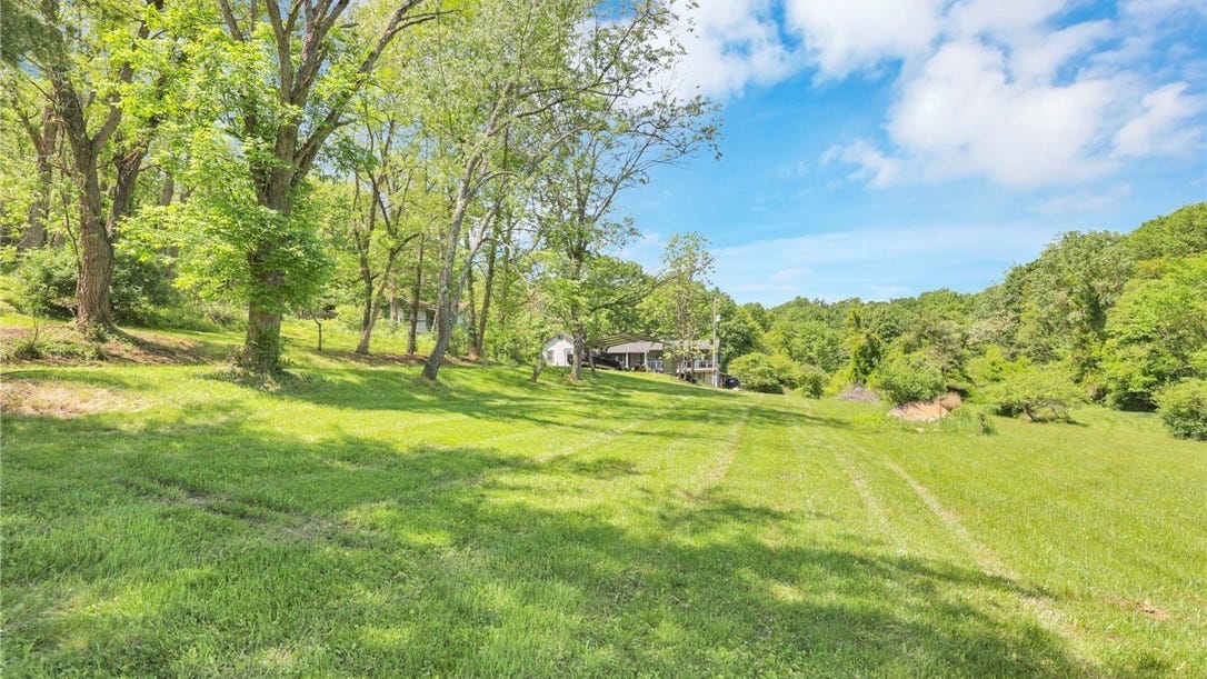 5478 Brownsville Rd SE  