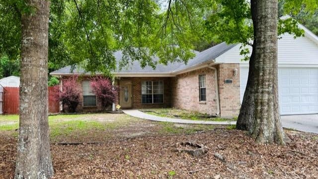 11 Crimson Ln  
