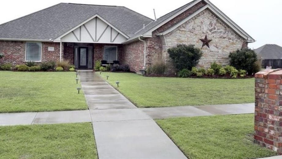 5401 SW Victoria Blvd