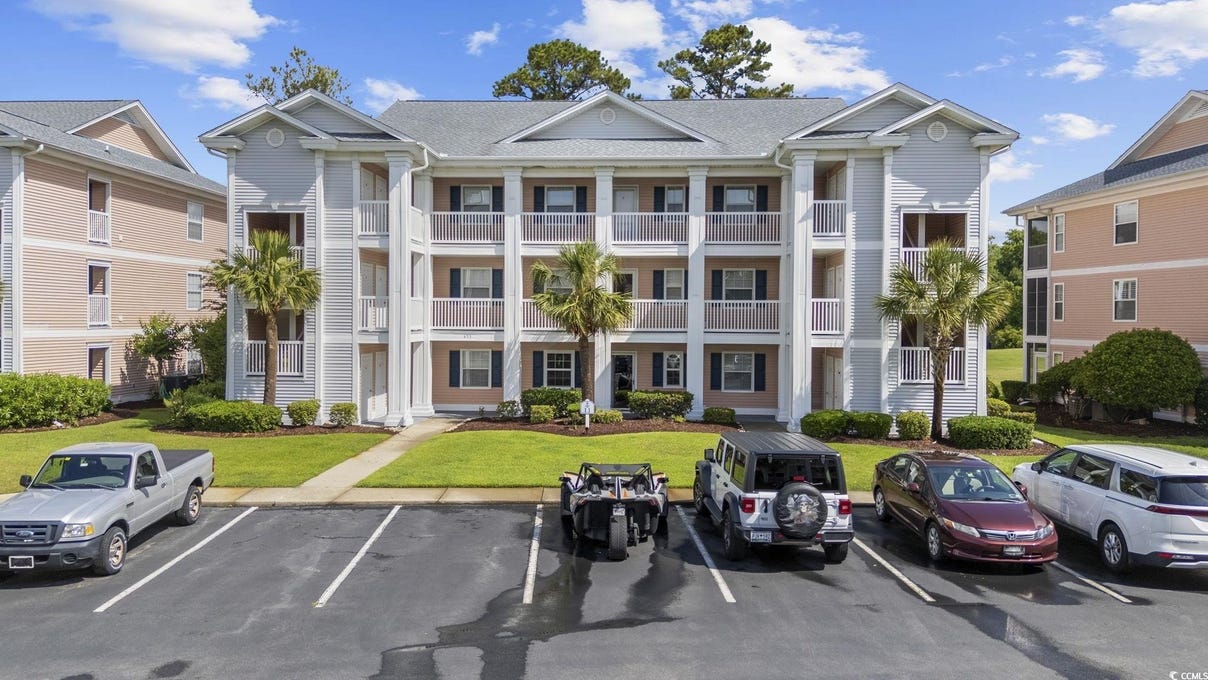 633 Waterway Vlg Blvd