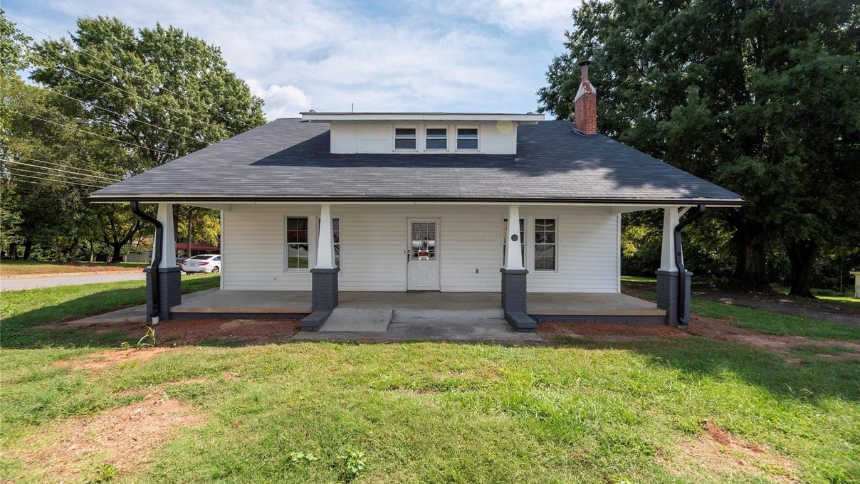 328 Miller Ave  