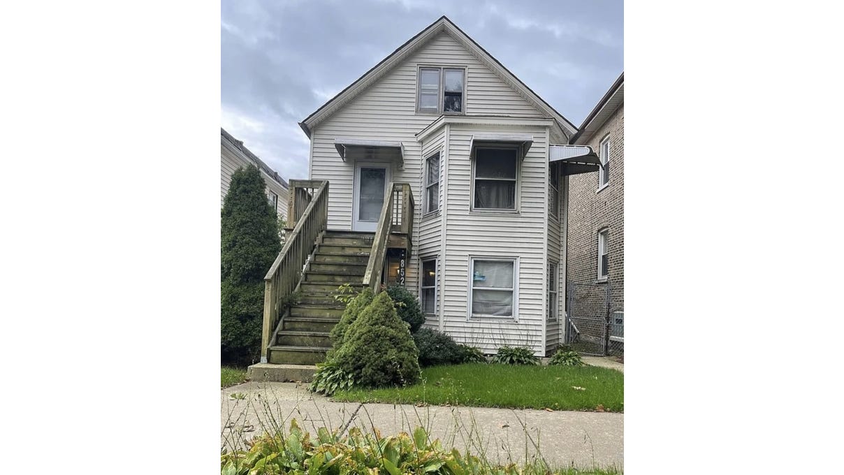 8527 S Marquette Ave