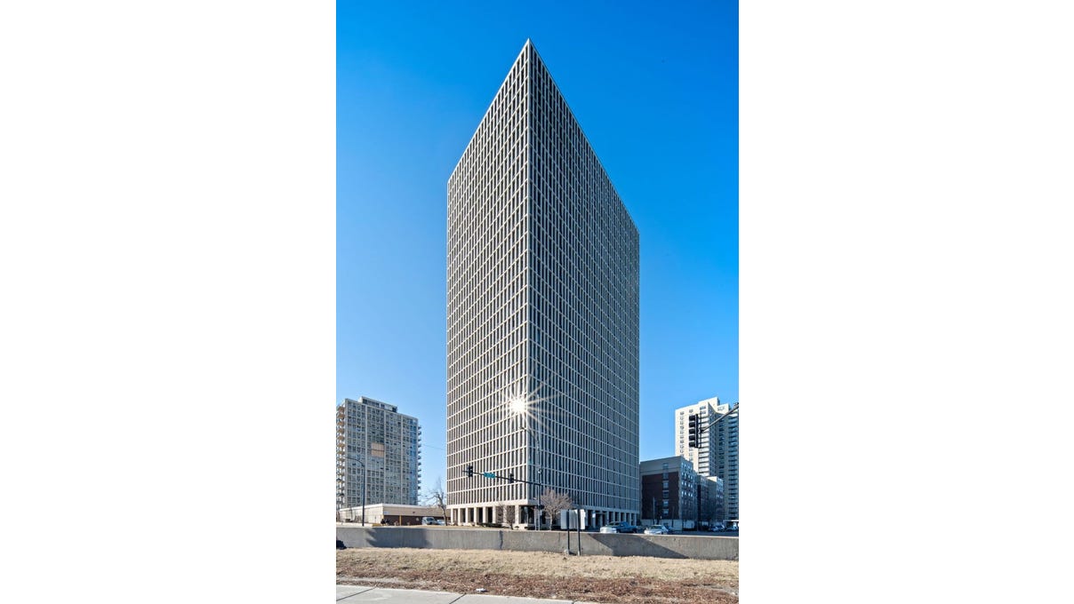 6700 S South Shore Dr Unit 21B  