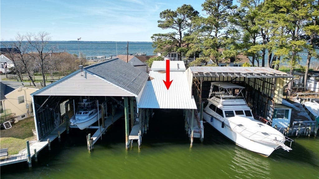 85A Riverside Dr
