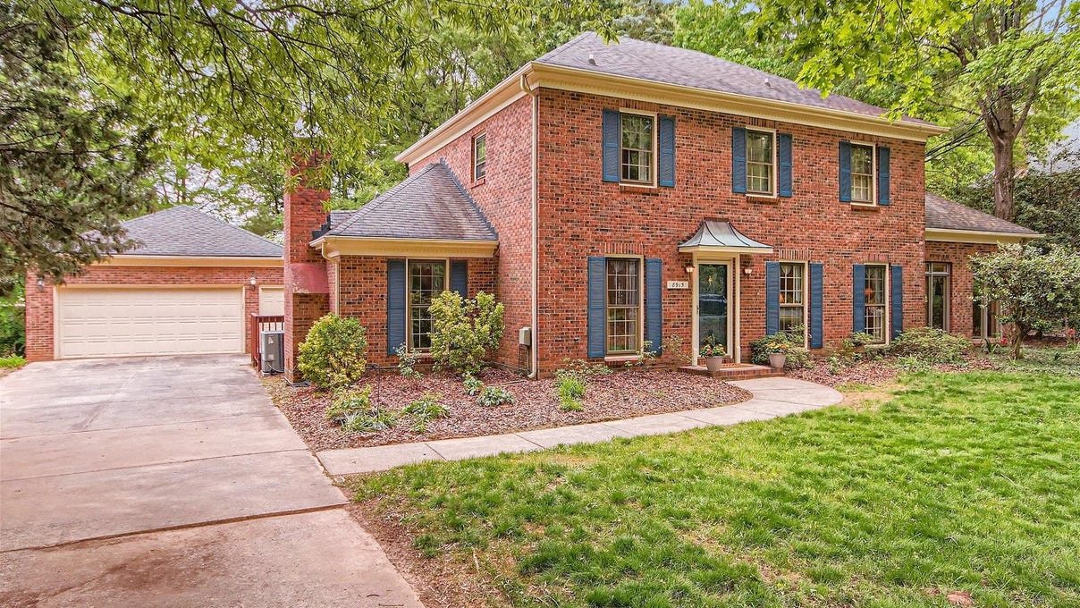 8915 Rally Drive, Charlotte, NC 28277 House for Sale