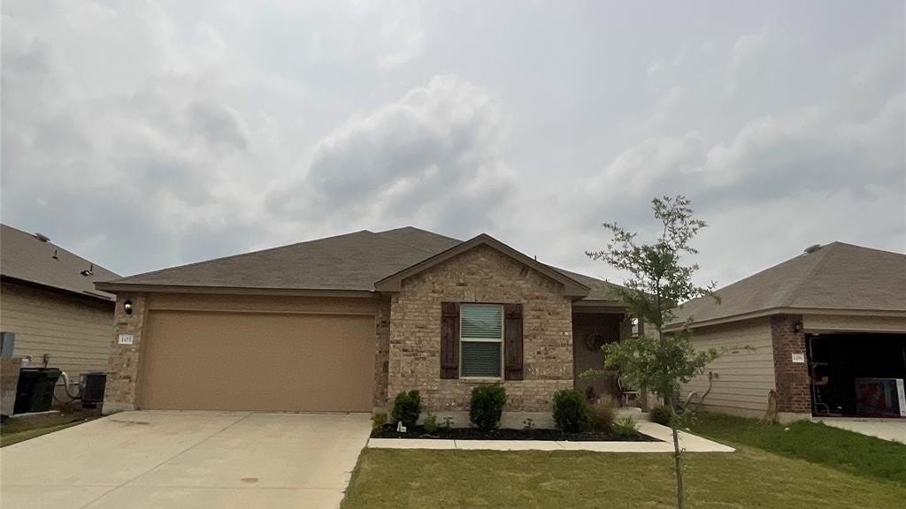 105 Atwood Loop  