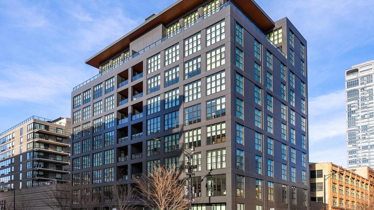 900 W Washington Blvd Unit 201  