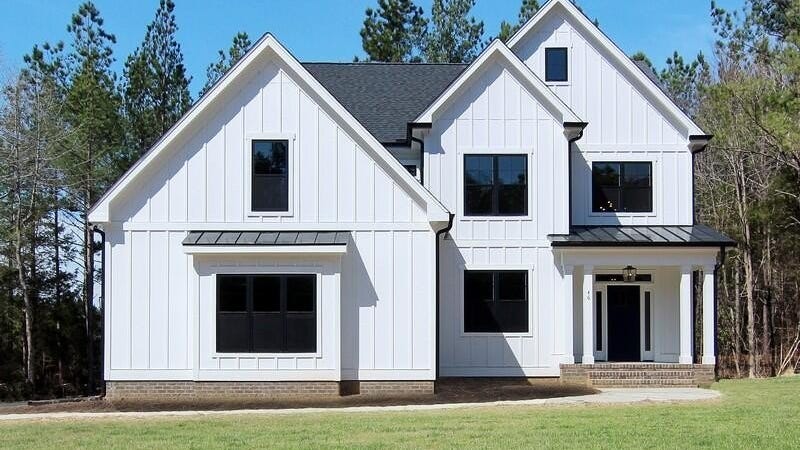 100 N Ridge View Way