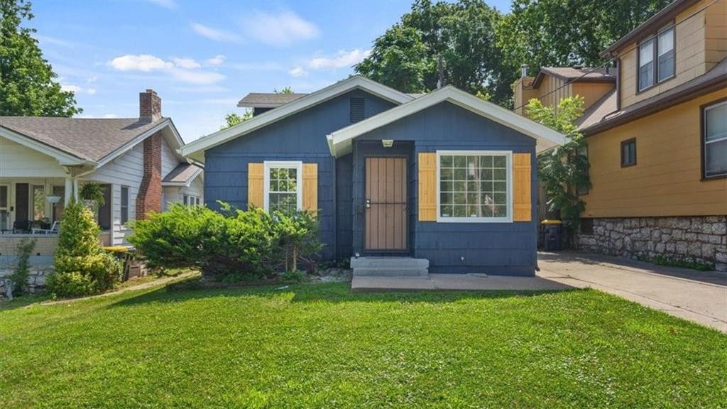 413 N Kensington Ave  