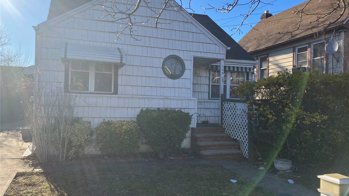 14520 Guy R Brewer Blvd