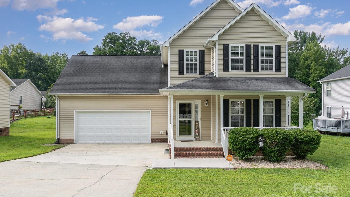 2040 Brantley Crk Dr  