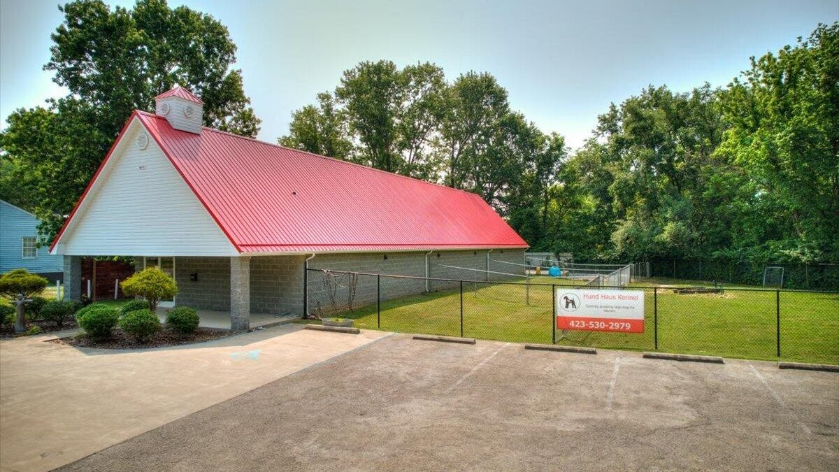 1045 North Wilcox Drive, Kingsport, TN 37660 Other for Sale