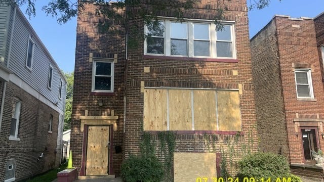 7618 S Lafayette Ave  