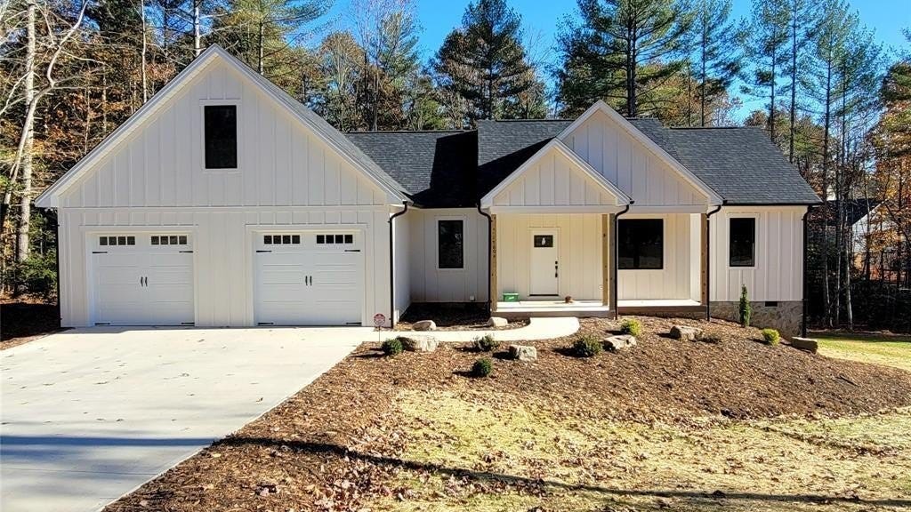 1734 Plantation Loop