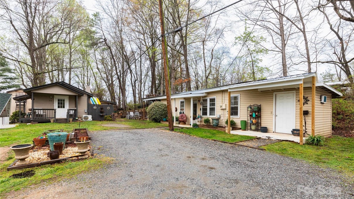 72 And 73 Nightcastle Ln  