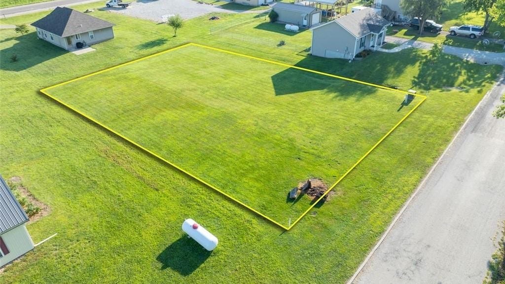 Lot 5 W Ctr St  