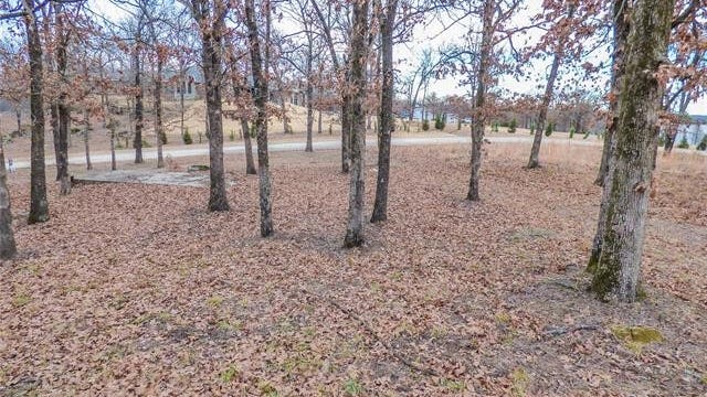 13 Duchess Crk Dr  