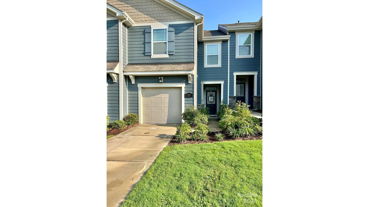 17021 Carolina Hickory Dr  