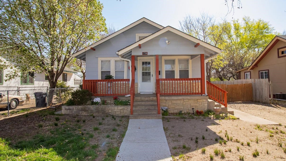 1706 S EMPORIA AVE, Wichita, KS 67211 House for Sale