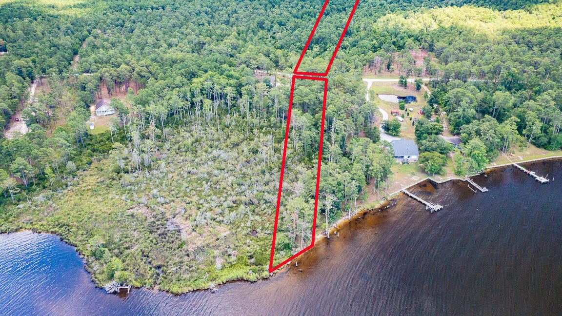 5482 Creek Pointe Rd