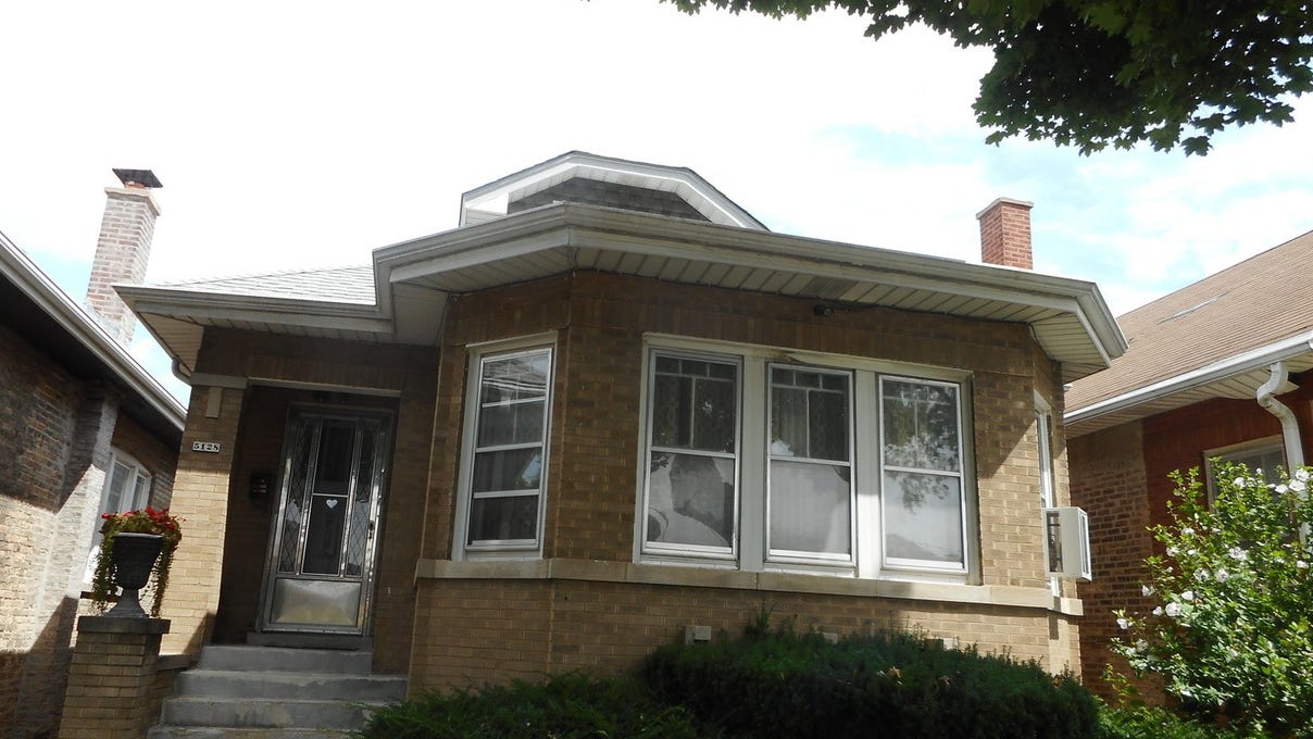 5128 W Wellington Ave  