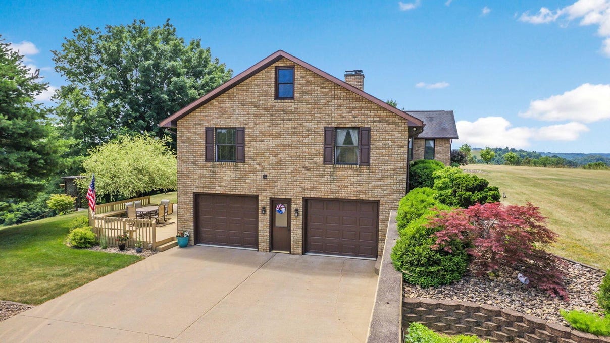 46135 Bear Slide Rd  