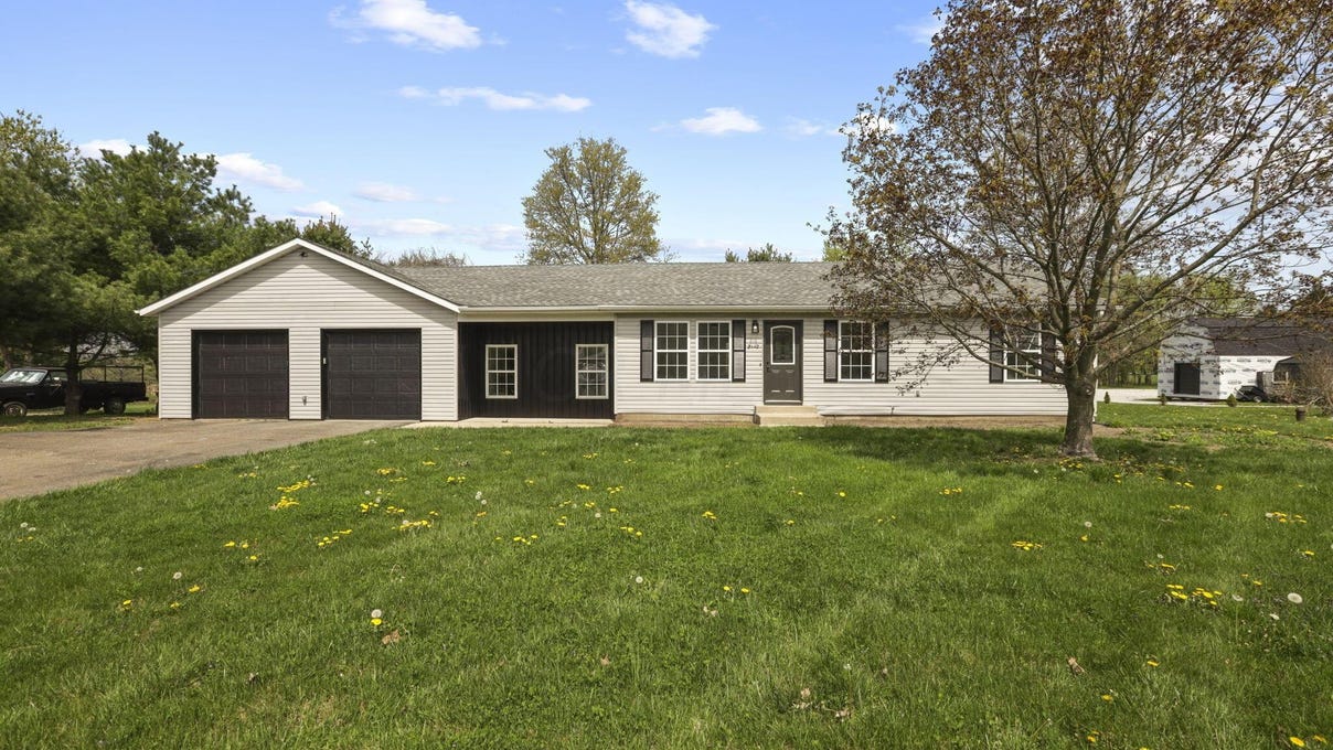 2112 Carroll Eastern Rd NW  