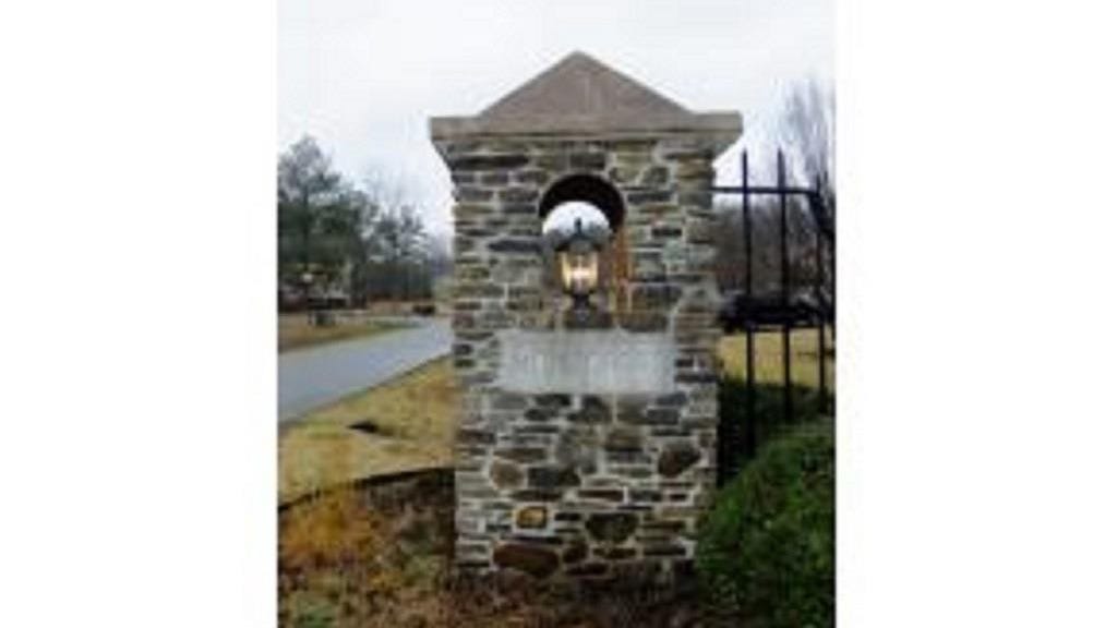 Lot 68 S Montcrest Dr  