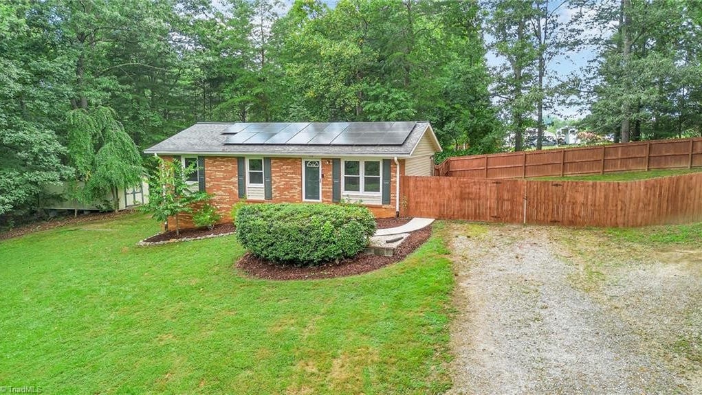 504 Brown Berry Rd  