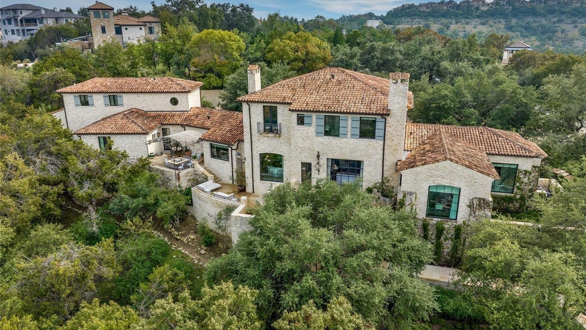 1702 Barton Crk Blvd  