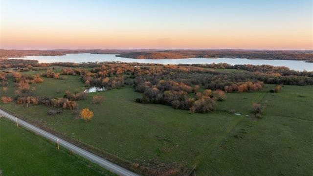 2 Dorsey Cemetery Rd