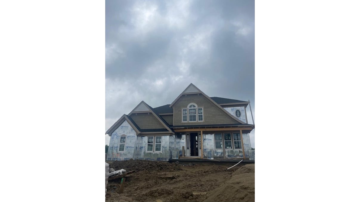 10279 Fox Hl Ct  
