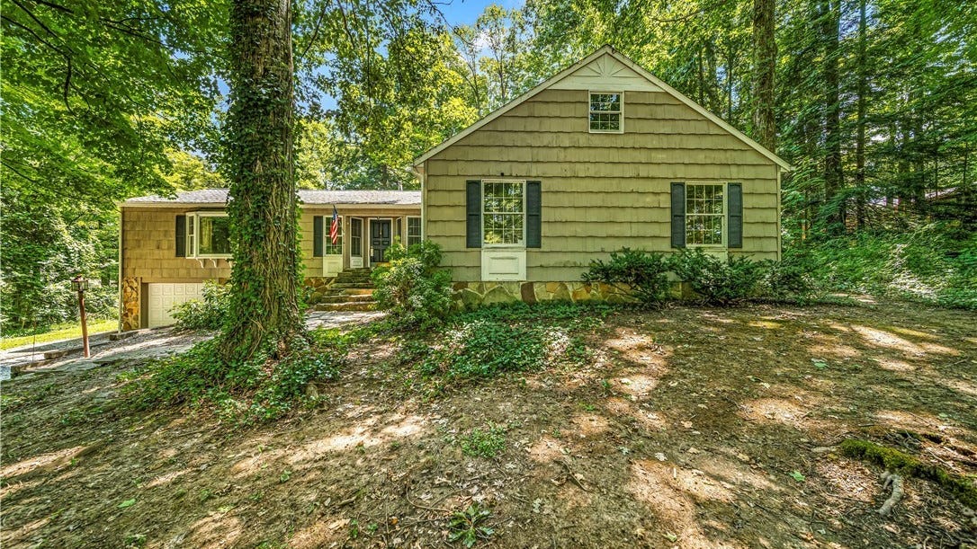 4284 N Forest Rdg Dr  