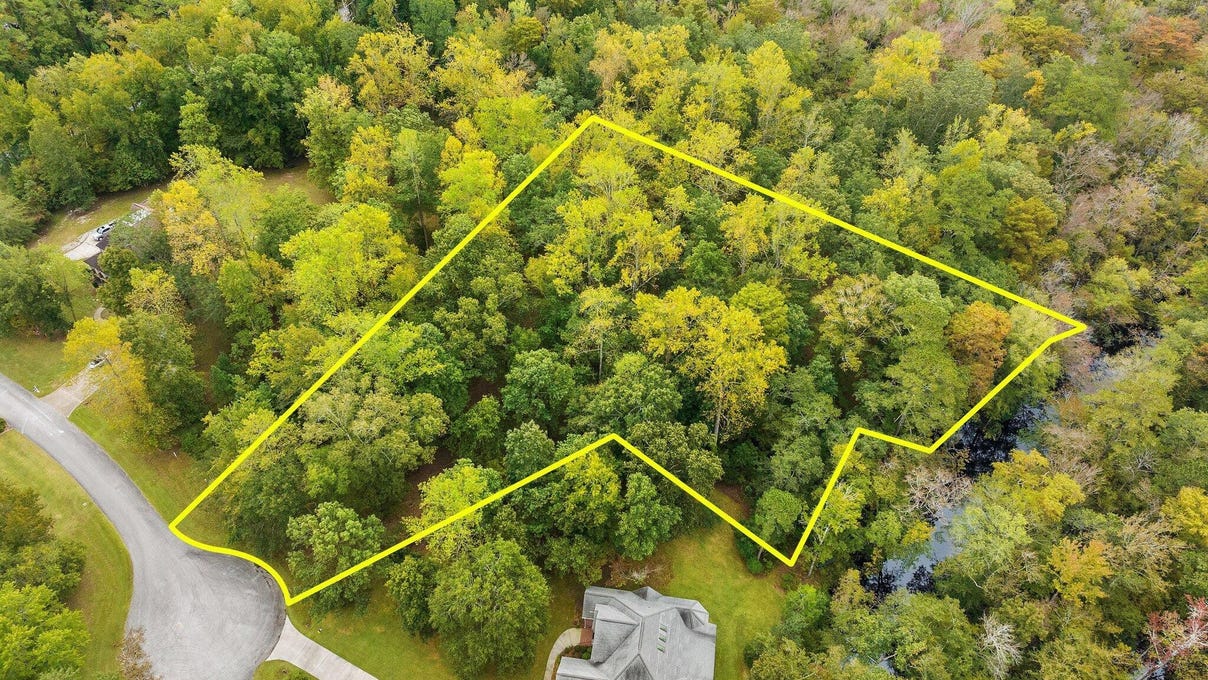 107 Stonewall Cir