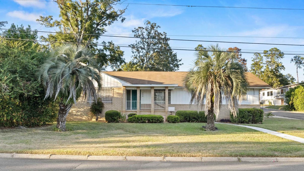 204 Rudy Hubbard Way  