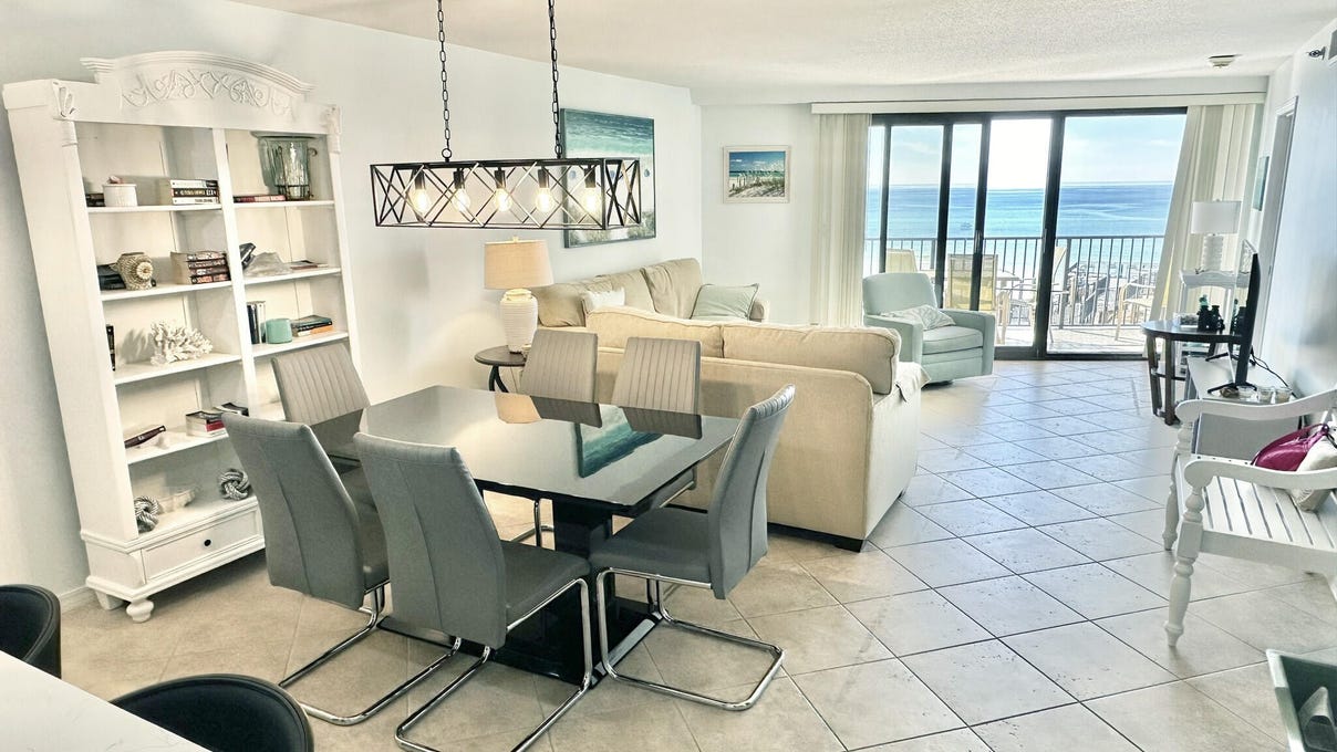 4045 Beachside One Dr  