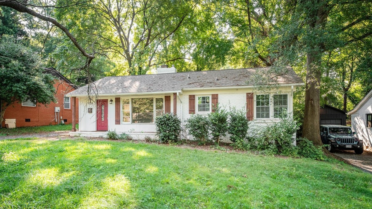 638 Mayview Dr  