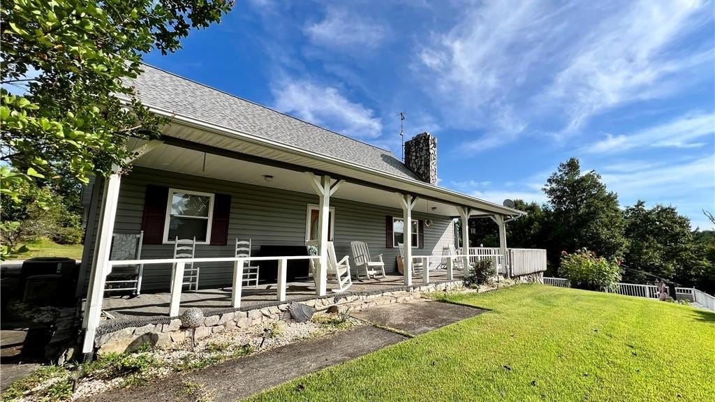 1994 Elk Creek Darby Rd