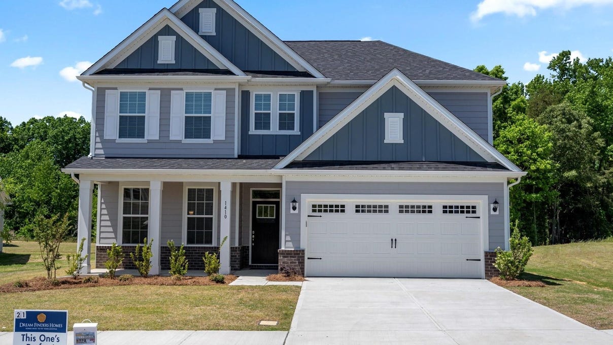 1526 Black Walnut St  