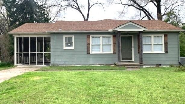 144 Roseland Dr  