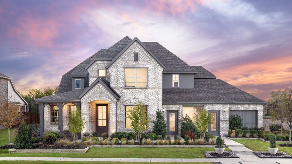 1616 Bradford Pear Way  