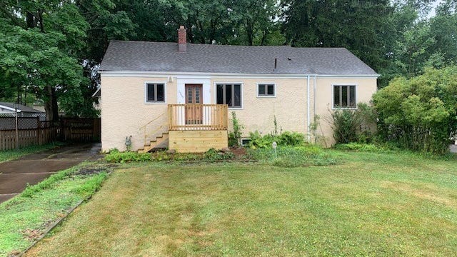 25669 W Hedgewood Dr  